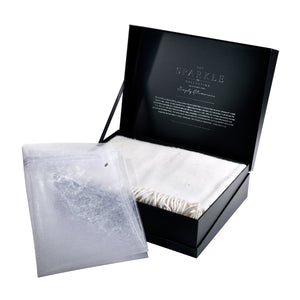 【SNOW WHITE】 100% Cashmere Scarf with Crystal Pearls